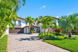 Picture of 747 Brightwaters Boulevard Ne, St Petersburg, FL 33704