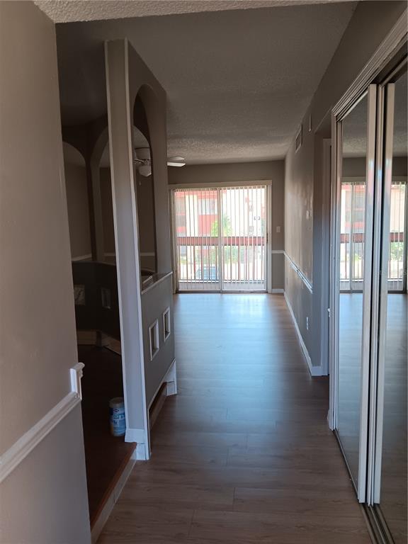 Picture of 2860 N Powers Drive Unit 8, Orlando FL 32818