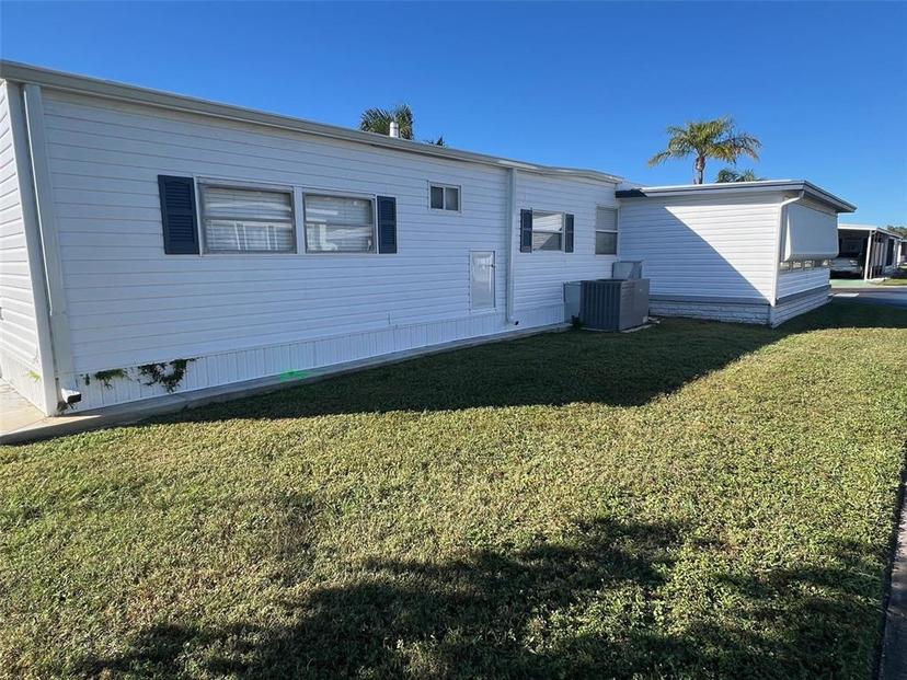 Picture of 11300 124Th Avenue Unit 150, Largo FL 33778