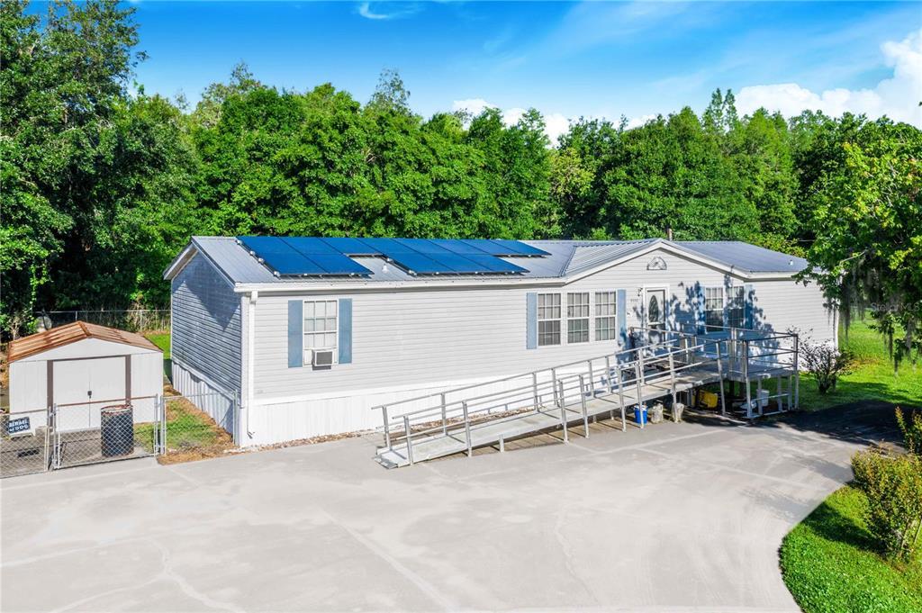 Picture of 9330 Woodview Drive, Polk City, FL 33868