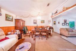 Picture of 9330 Woodview Drive, Polk City, FL 33868