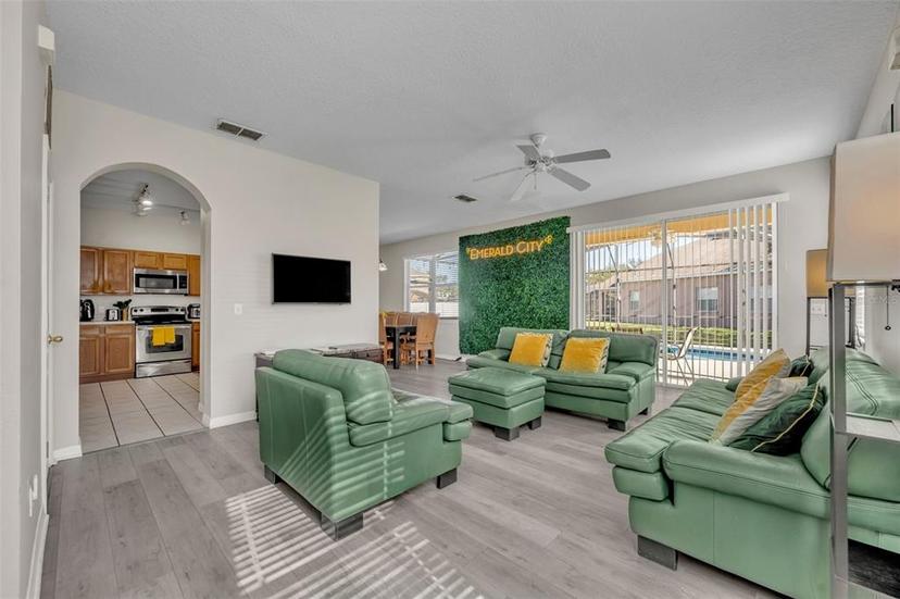 Picture of 164 Scrub Jay Way, Davenport FL 33896