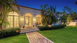 Picture of 1682 Hawthorne Street, Sarasota, FL 34239