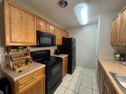 Picture of 1695 Lee Road Unit B216, Winter Park, FL 32789