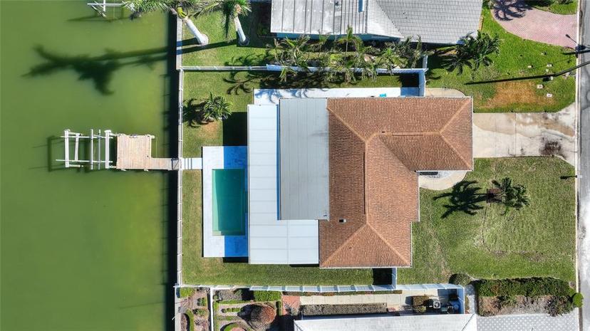 Picture of 8 Island Drive, Treasure Island FL 33706