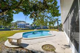 Picture of 5108 W San Jose Street, Tampa, FL 33629