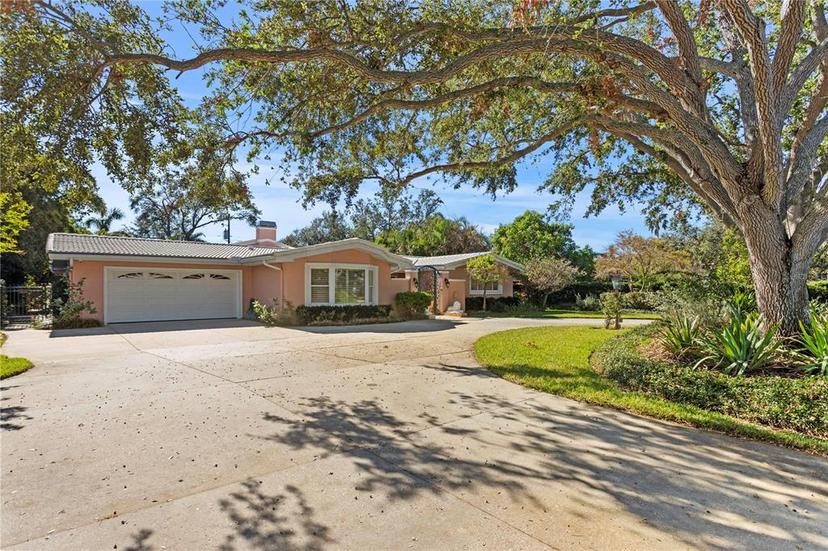 Picture of 1131 Snell Isle Boulevard Ne, St Petersburg FL 33704