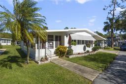 Picture of 210 Palm Meadows Drive, Eustis, FL 32726