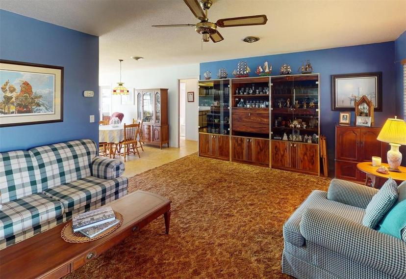 Picture of 1015 Montana Avenue, Englewood FL 34223