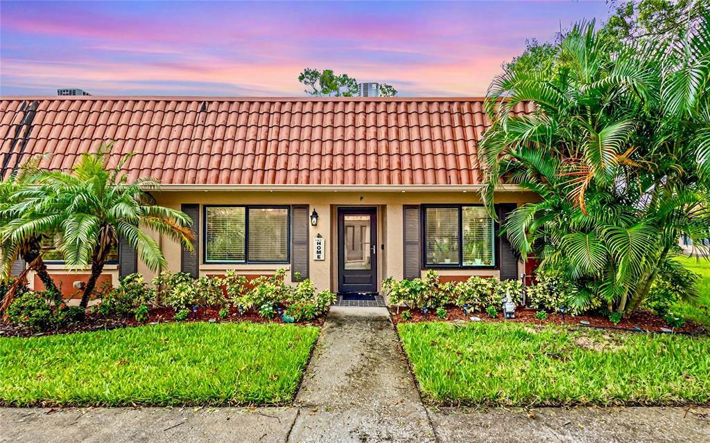 Picture of 19029 Us Highway 19 N Unit 13F, Clearwater, FL 33764