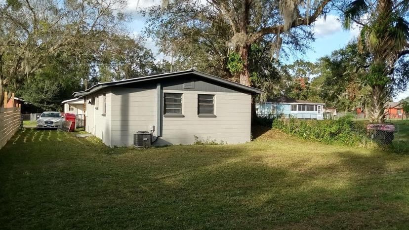 Picture of 1317 Tennessee Street, Plant City FL 33563