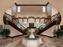 Picture of 9020 SW 9Th Street Road, Ocala, FL 34481