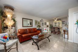 Picture of 6519 W Newberry Road Unit 108, Gainesville, FL 32605