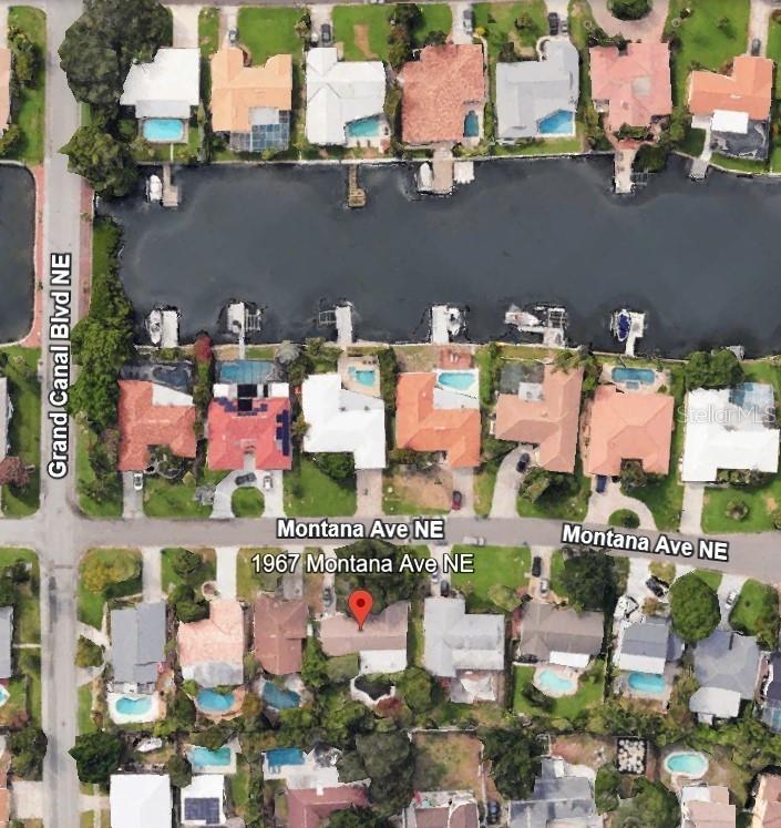 Picture of 1967 Montana Avenue Ne, St Petersburg FL 33703