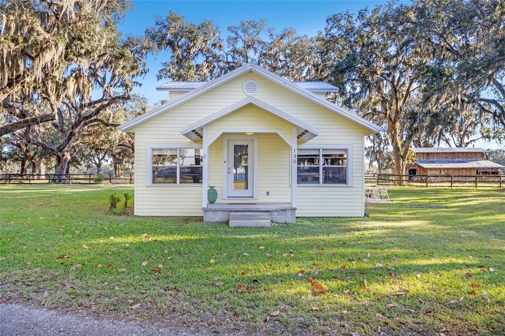Picture of 135 Federal Point Road, East Palatka, FL 32131