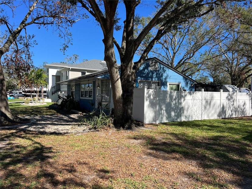Picture of 401 81St Avenue Ne, St Petersburg FL 33702
