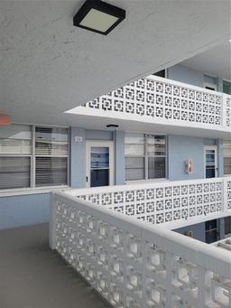 Picture of 4880 Locust Street Ne Unit 234, St Petersburg, FL 33703