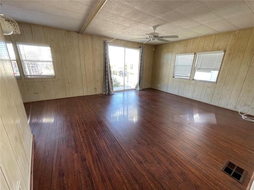 Picture of 90 Red Oak Drive, Palm Harbor FL 34684