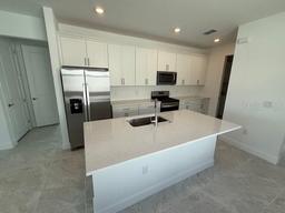 Picture of 10407 Abaco Falls Drive, Englewood, FL 34223