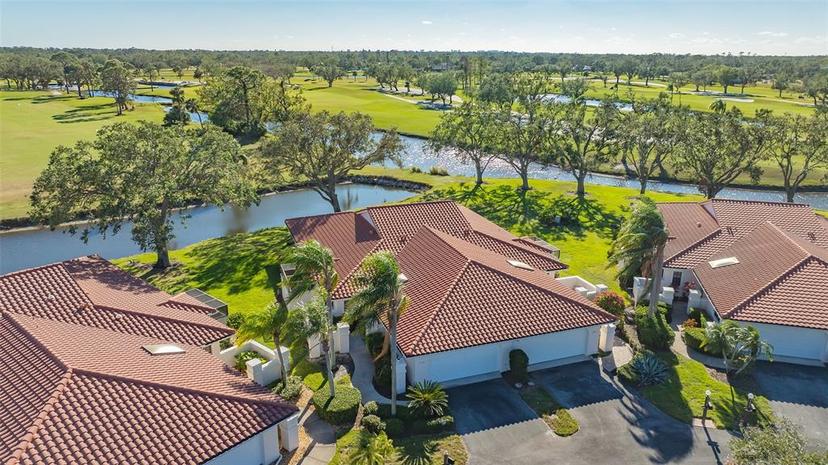 Picture of 7320 Golf Pointe Circle, Sarasota FL 34243