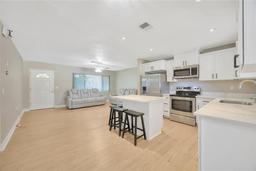 Picture of 6598 26Th Street N, St Petersburg, FL 33702
