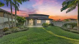 Picture of 2325 Bella Luna Circle, Lakeland, FL 33810