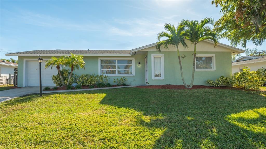 Picture of 6725 Roxbury Drive, Sarasota, FL 34231