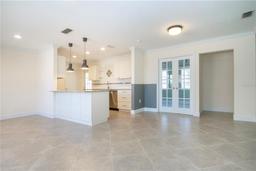Picture of 6725 Roxbury Drive, Sarasota, FL 34231