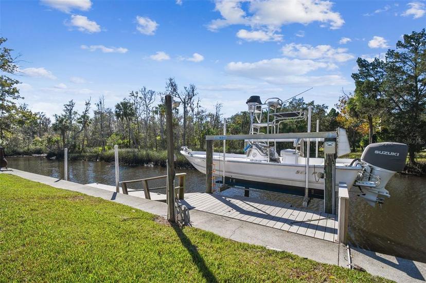Picture of 2176 N Watersedge Drive, Crystal River FL 34429