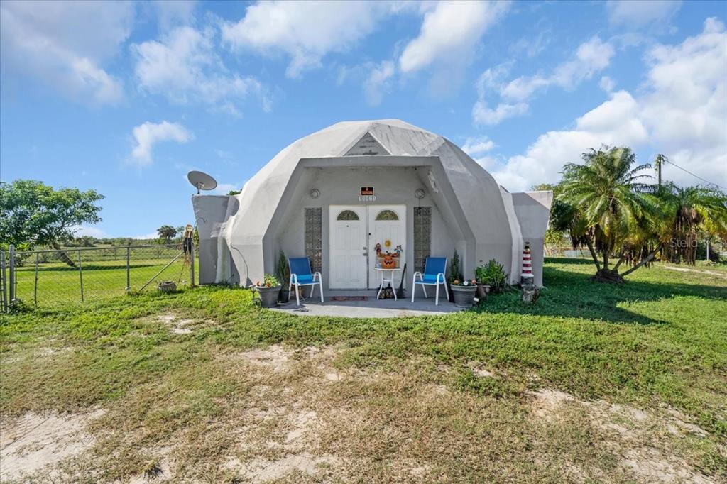 Picture of 15871 Huffmaster Road, North Fort Myers, FL 33917