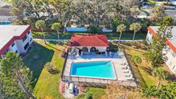 Picture of 1753 Belleair Forest Drive Unit E2, Belleair, FL 33756
