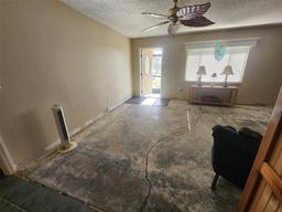 Picture of 112 Sunnyside Street Nw, Port Charlotte, FL 33952
