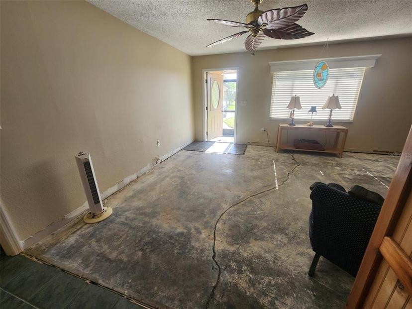Picture of 112 Sunnyside Street Nw, Port Charlotte FL 33952