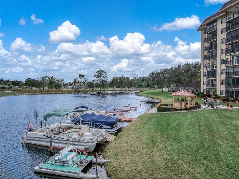 Picture of 117 Country Club Drive Unit 503, Lake Placid FL 33852