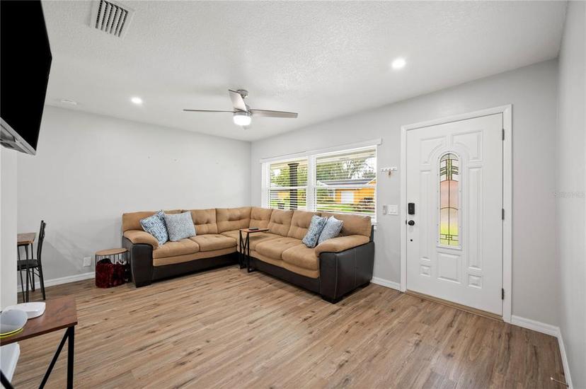 Picture of 105 Elliott Lane, Winter Haven FL 33884