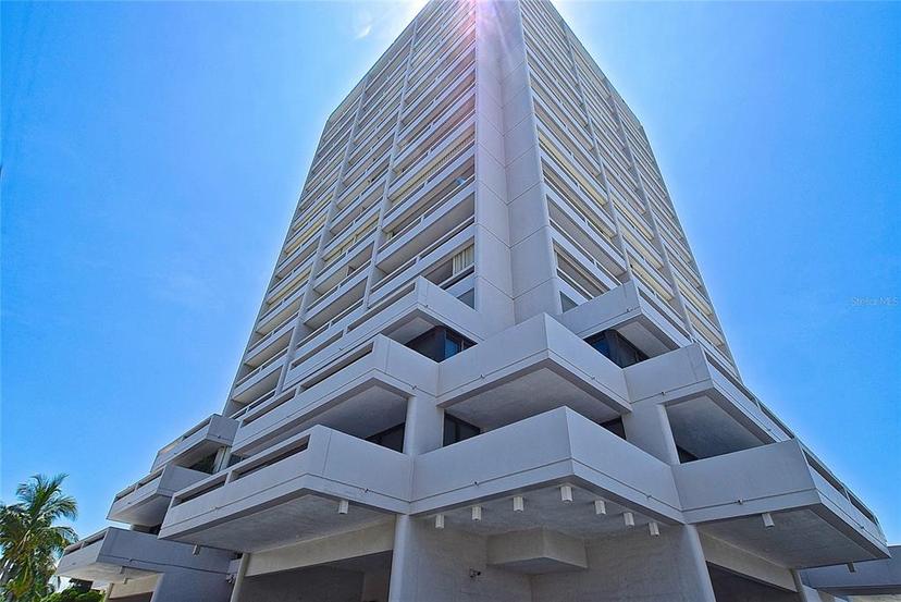 Picture of 5400 Ocean Boulevard Unit 10-2, Sarasota FL 34242