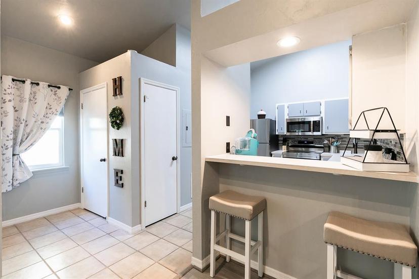 Picture of 4700 SW Archer Road Unit 23, Gainesville FL 32608