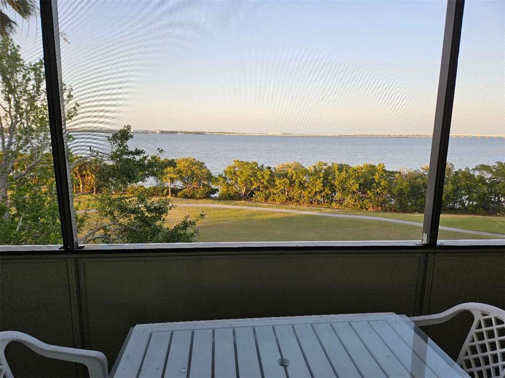 Picture of 2617 Cove Cay Drive Unit 505, Clearwater, FL 33760