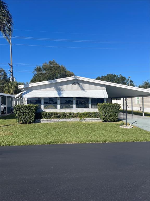 Picture of 36 Berna Circle, Winter Haven, FL 33884