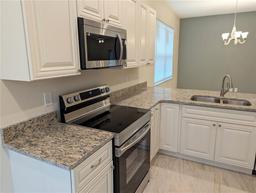 Picture of 6929 Central Avenue, Mulberry, FL 33860