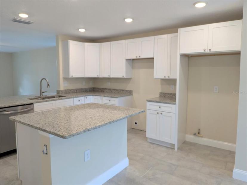 Picture of 6929 Central Avenue, Mulberry FL 33860