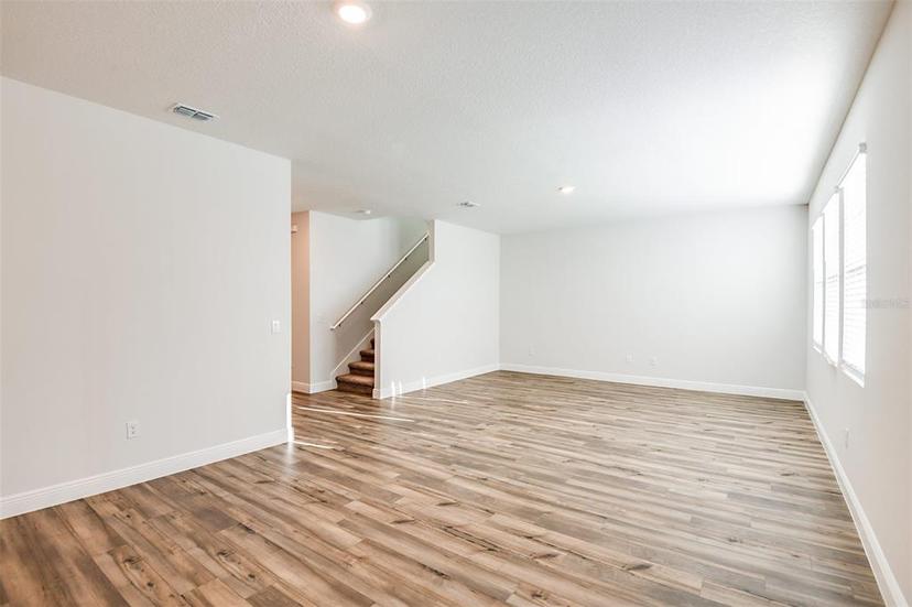 Picture of 10220 Surrey Rose Drive, San Antonio FL 33576