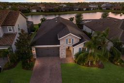 Picture of 12232 Perennial Place, Lakewood Ranch, FL 34211