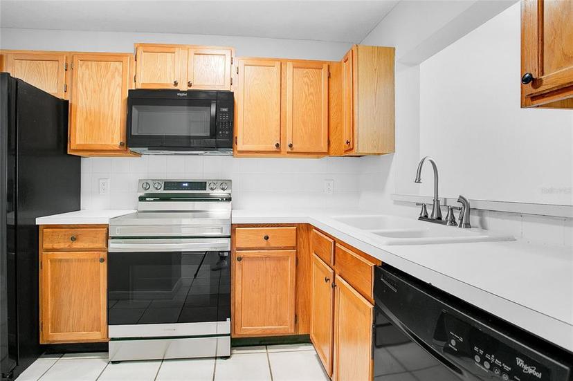 Picture of 2223 Stonington Avenue Unit 2223, Orlando FL 32817