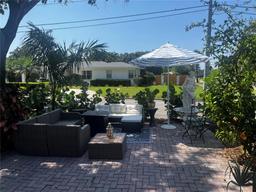 Picture of 200 Carmona Way Ne, St Petersburg, FL 33704