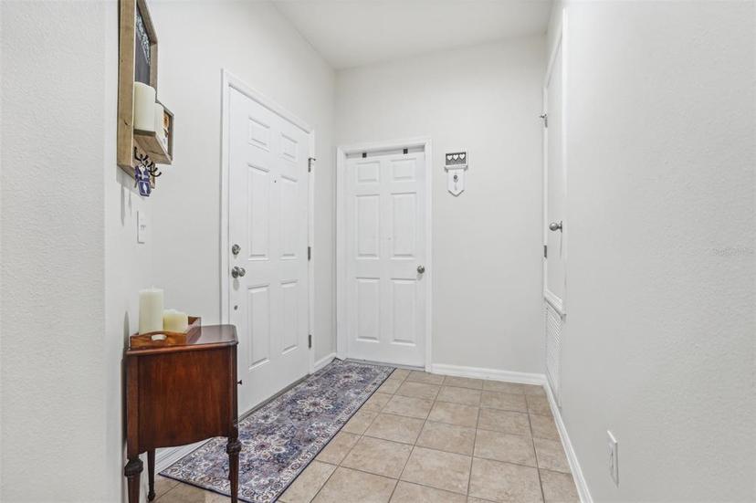 Picture of 16020 Starling Crossing Drive, Lithia FL 33547