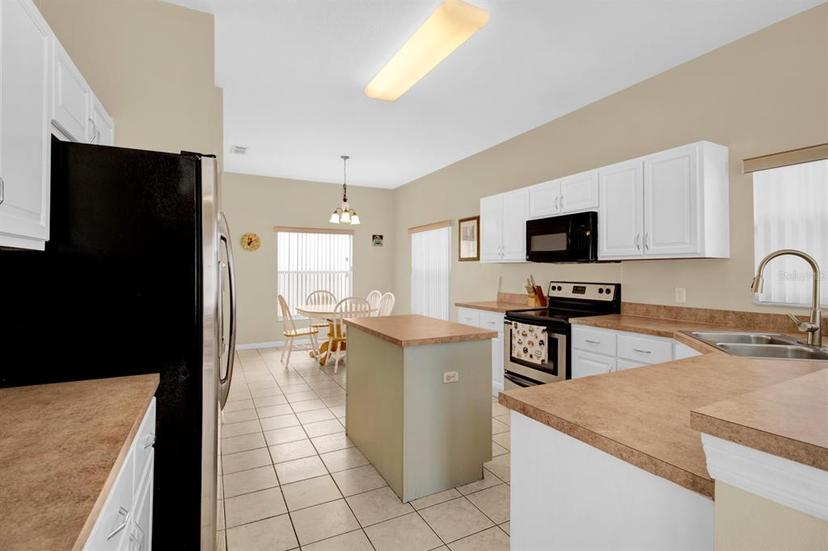 Picture of 4603 Cumbrian Lakes Drive, Kissimmee FL 34746