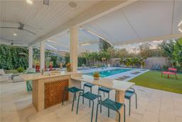 Picture of 2022 N Peninsula Avenue, New Smyrna Beach, FL 32169