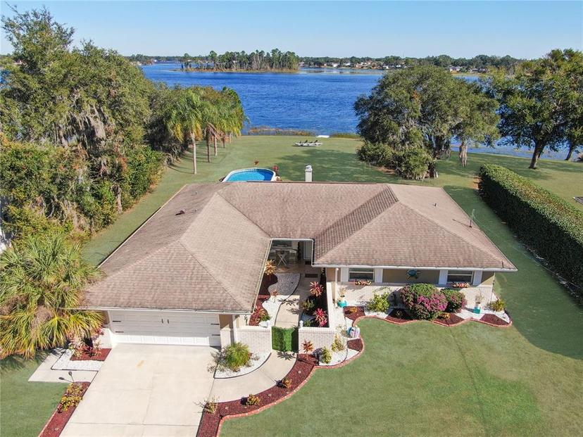 Picture of 2032 Dumas Drive, Deltona FL 32738