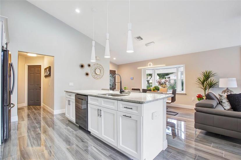 Picture of 1591 Forest Hills Lane, Haines City FL 33844